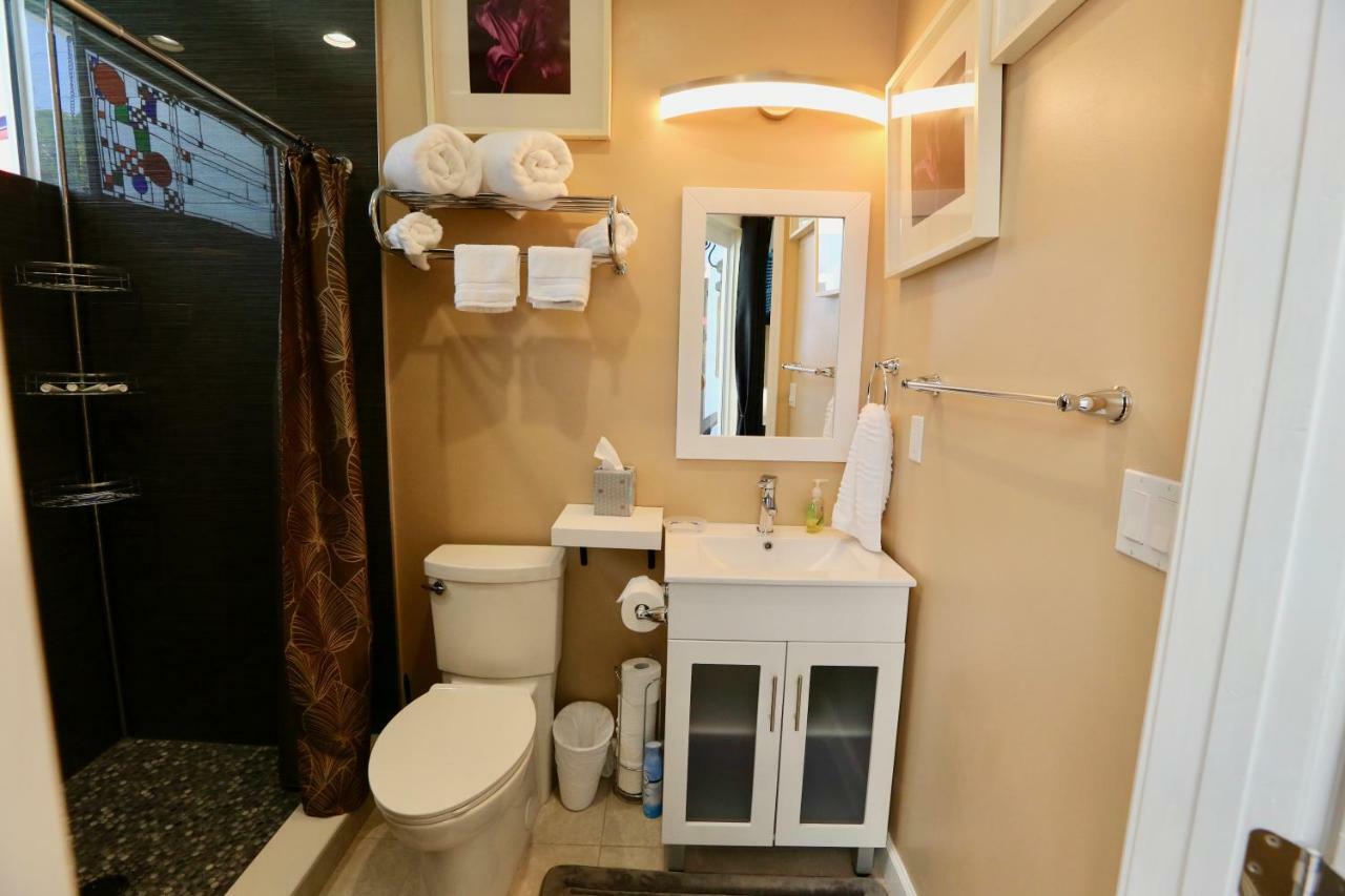 Fantasy Island Inn, Caters To Men Wilton Manors 外观 照片