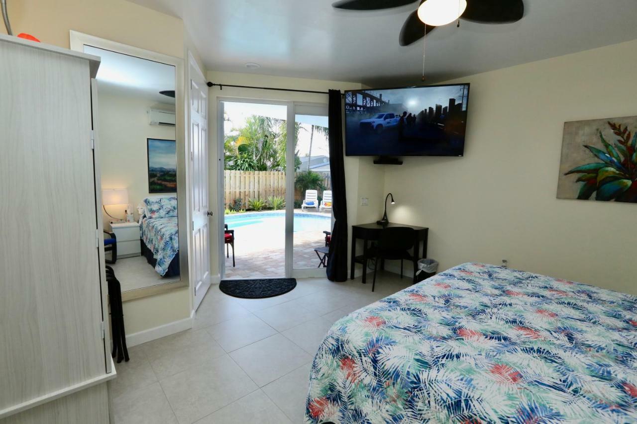 Fantasy Island Inn, Caters To Men Wilton Manors 外观 照片